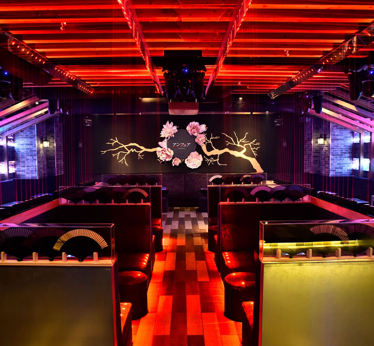 アンフェア店内